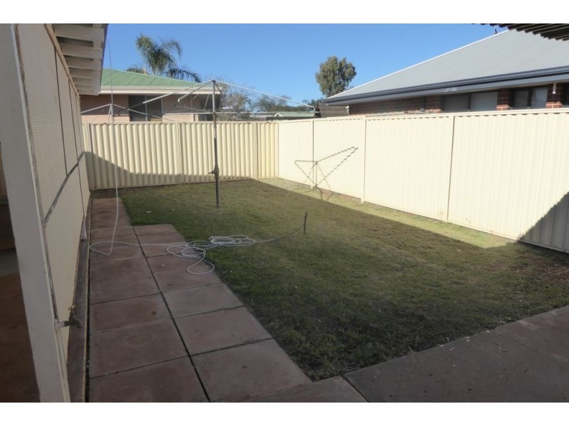 133 Killarney Street, Lamington WA 6430