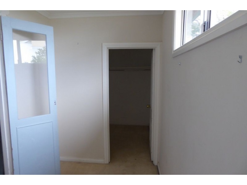 30 Varden Street, Lamington WA 6430