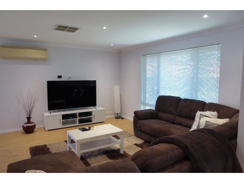 16B Jarvis Place, Hannans WA 6430