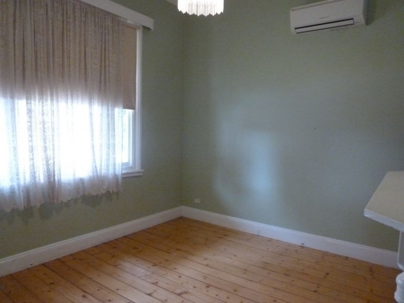 68 Addis Street, Lamington WA 6430