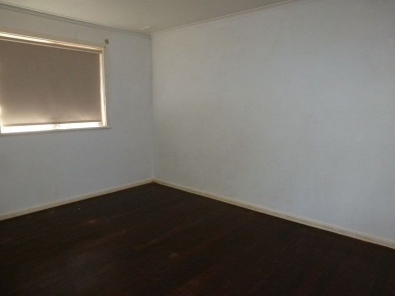 3/130 Moran Street, Boulder WA 6432