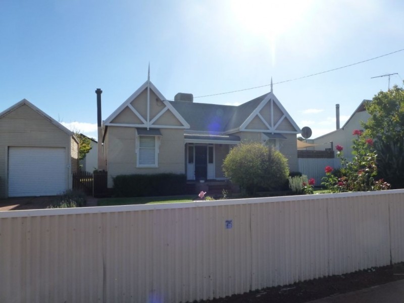 183 Burt Street, Boulder WA 6432