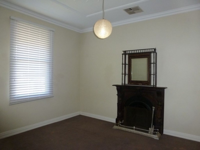 183 Burt Street, Boulder WA 6432