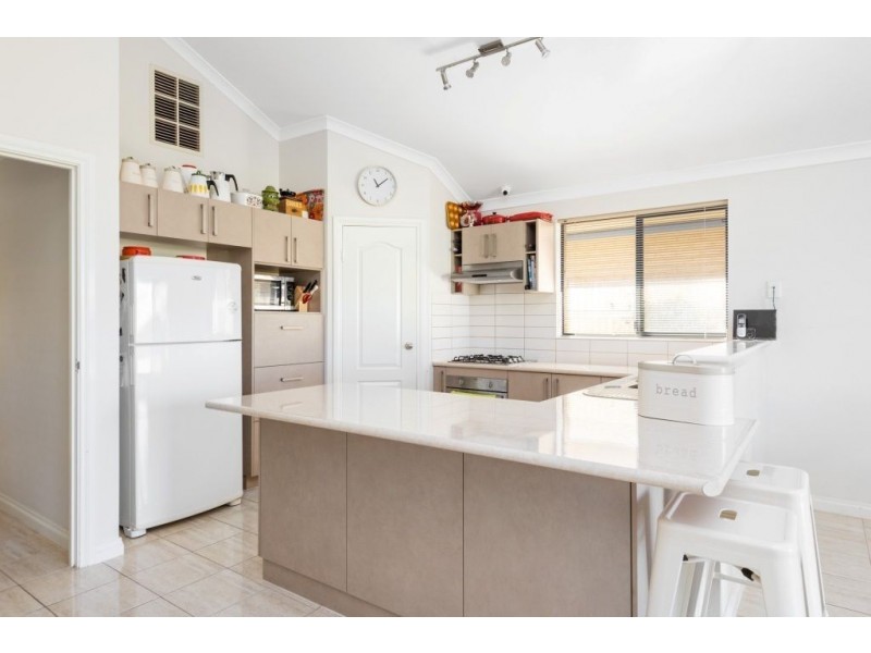 133A Campbell Street, Lamington WA 6430