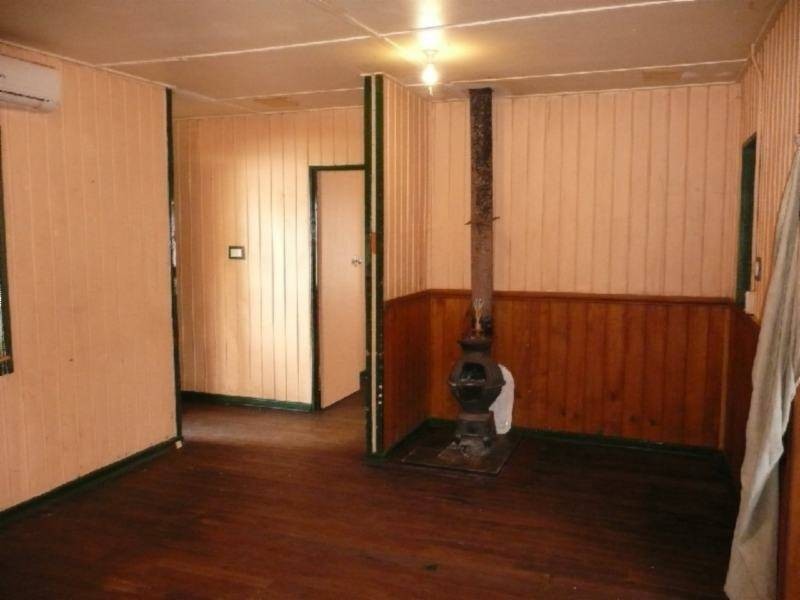 101 Sylvester Street, Coolgardie WA 6429