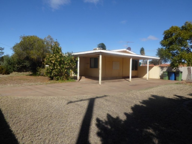 10 Sewell Drive, South Kalgoorlie WA 6430