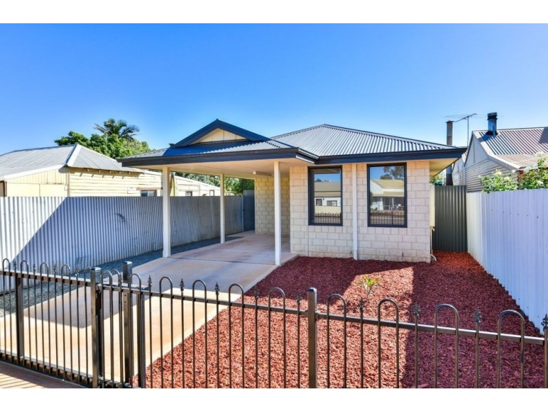 71A Davis Street, Boulder WA 6432