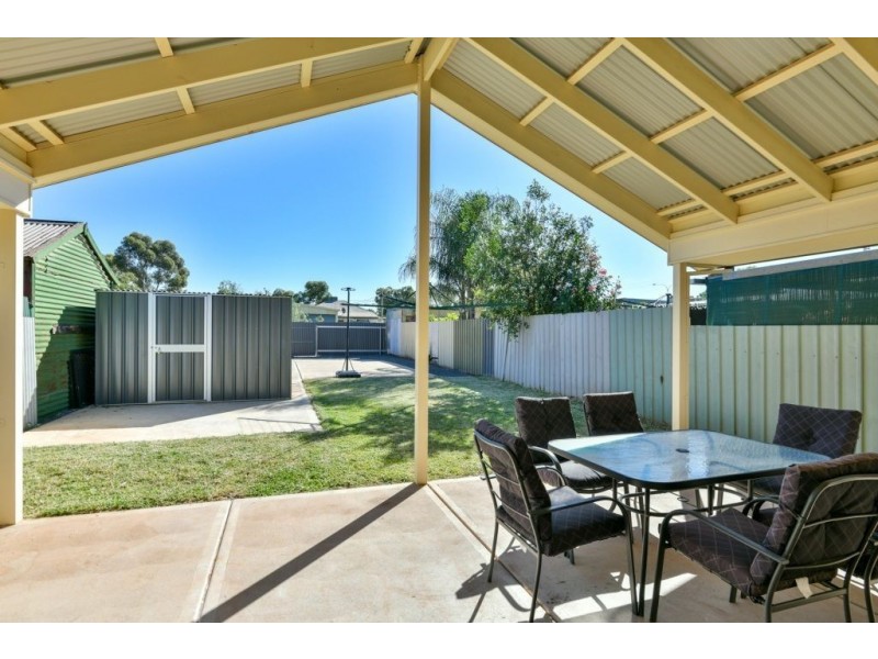 71A Davis Street, Boulder WA 6432