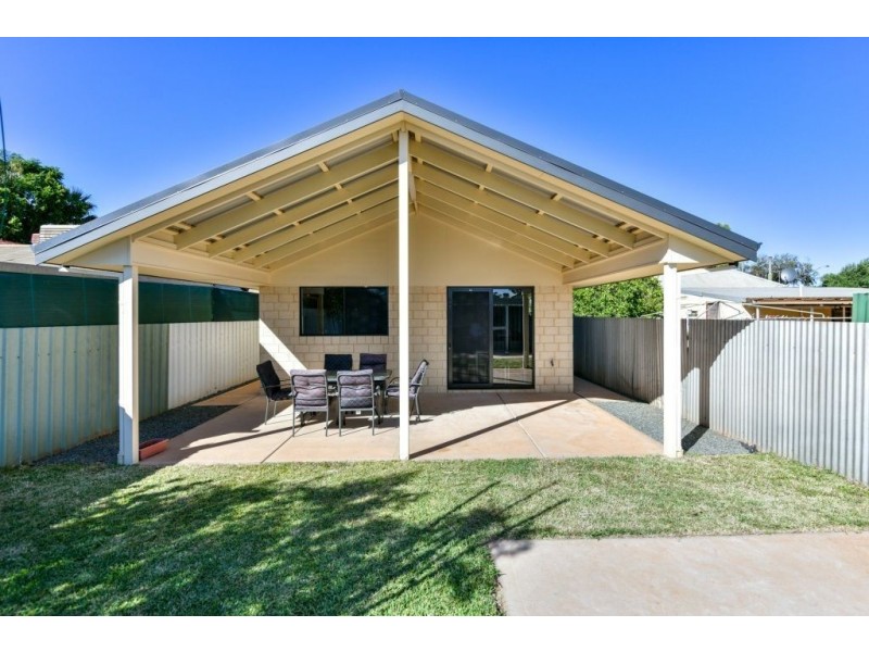 71A Davis Street, Boulder WA 6432