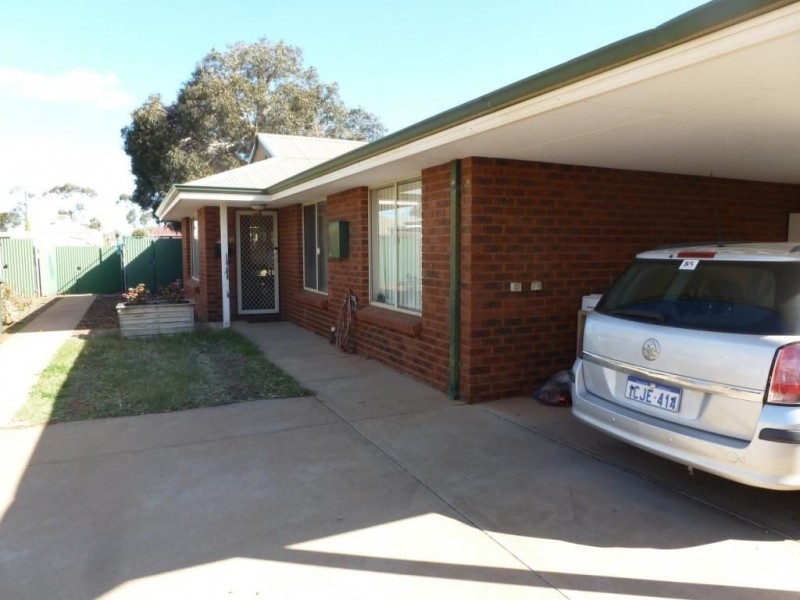 4/100 Piesse Street, Boulder WA 6432