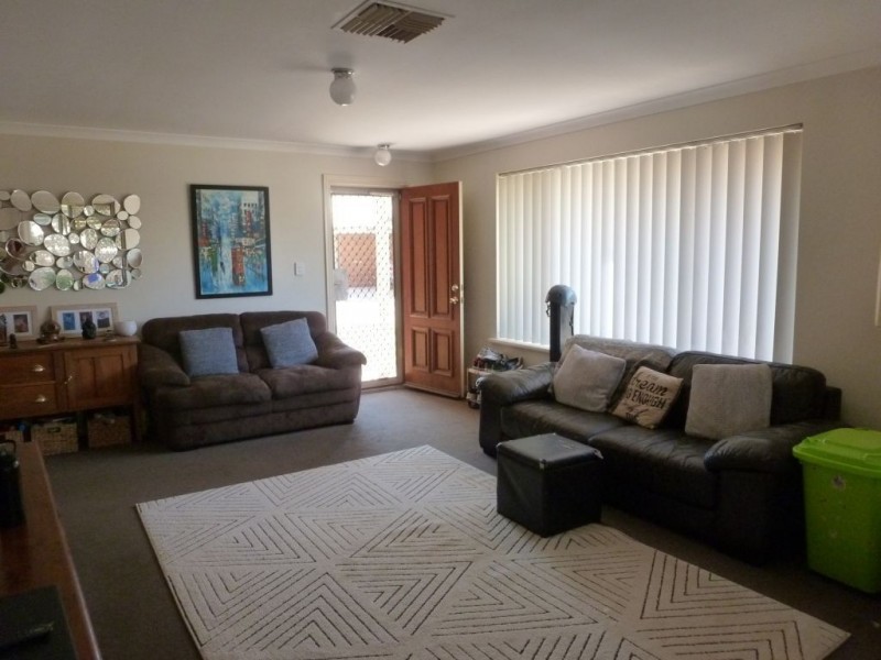 4/100 Piesse Street, Boulder WA 6432