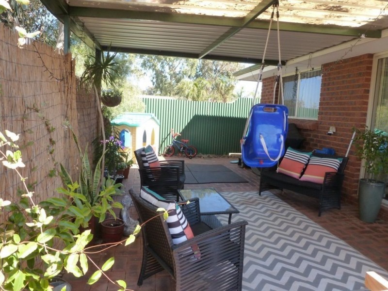 4/100 Piesse Street, Boulder WA 6432