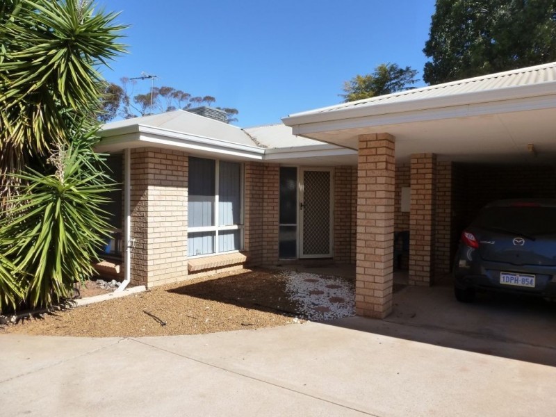 130A Collins Street, Lamington WA 6430