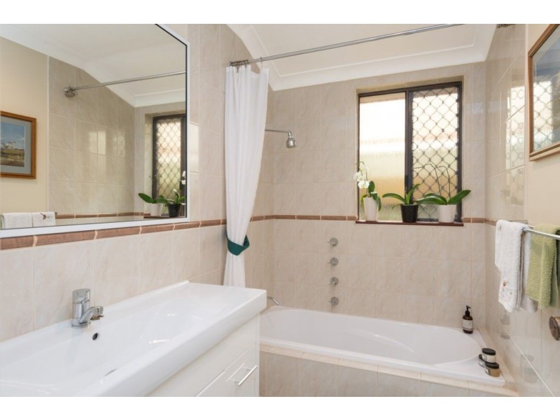 33 Salisbury Road, South Kalgoorlie WA 6430