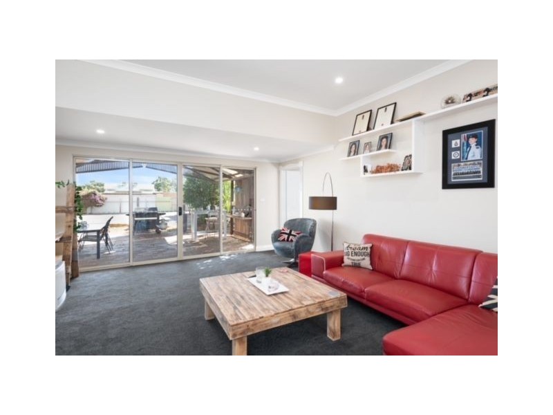 86 Lyall Street, Lamington WA 6430