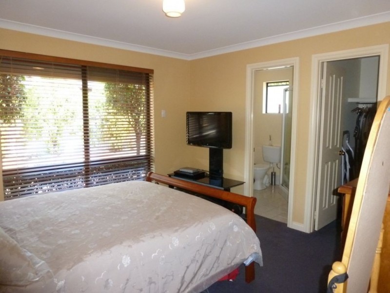 2/7 Rourke Cove, Somerville WA 6430