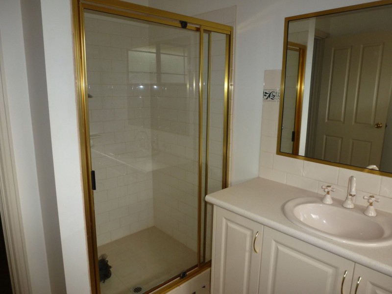 5 Tindals Crescent, Hannans WA 6430