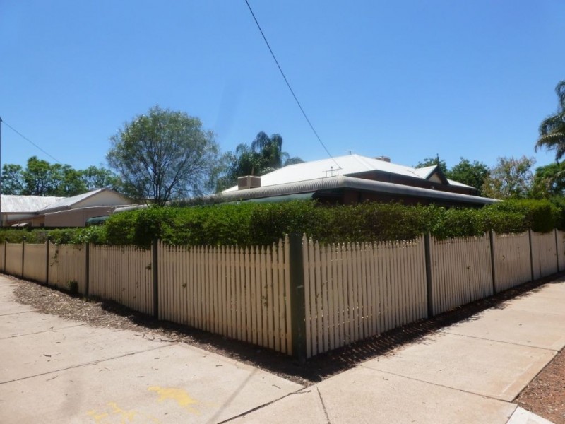 22 Graeme Street, Lamington WA 6430