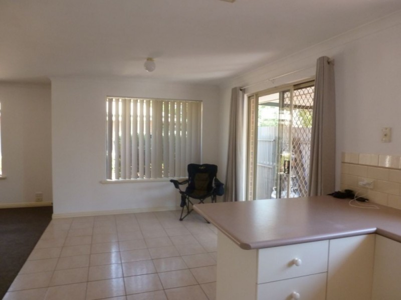 1/100 Piesse Street, Boulder WA 6432