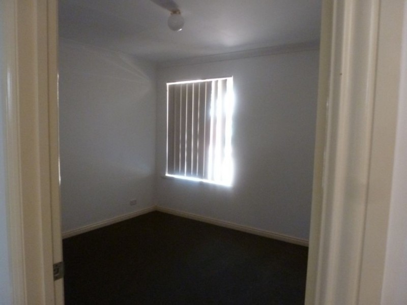 1/100 Piesse Street, Boulder WA 6432