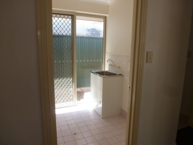 1/100 Piesse Street, Boulder WA 6432