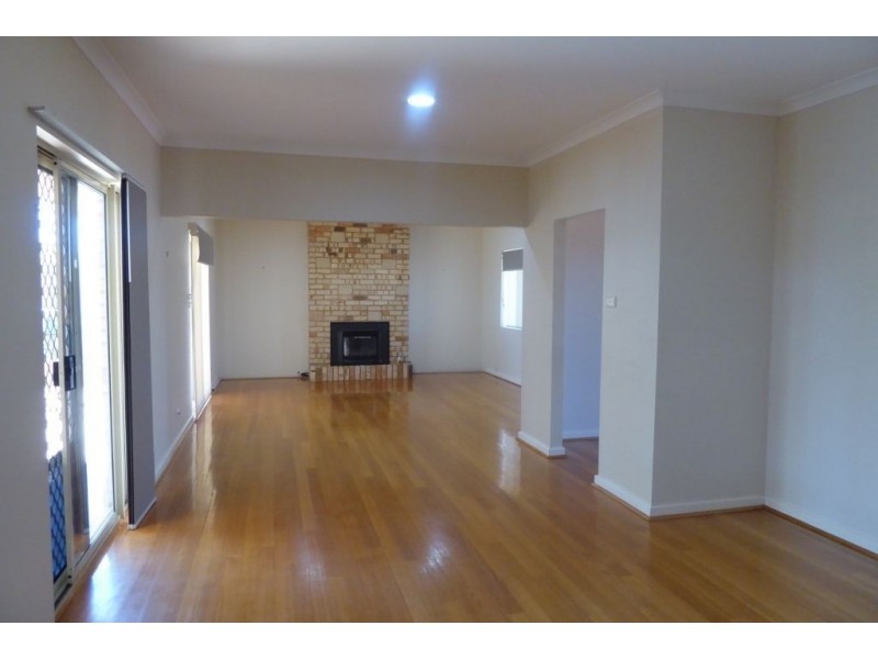 7 Gwalia Close, Hannans WA 6430