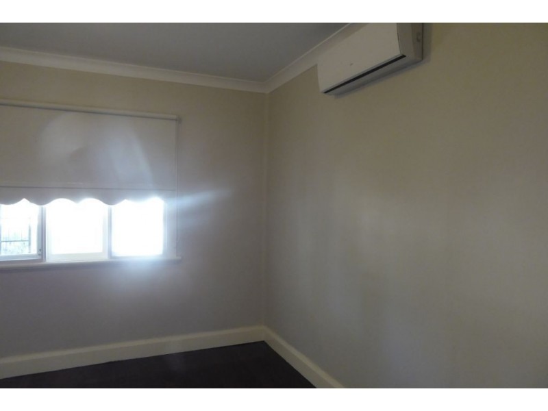 30 Addis Street, Lamington WA 6430