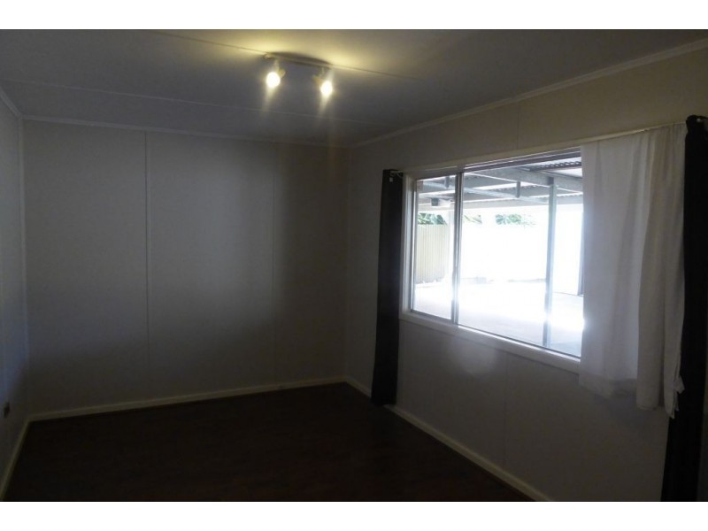 30 Addis Street, Lamington WA 6430