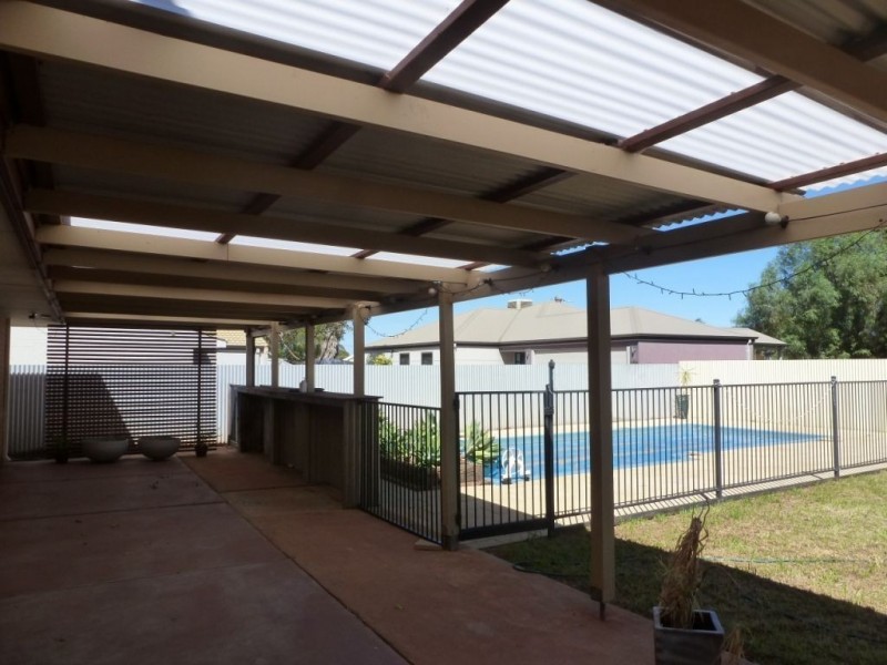 10 Moss Street, South Kalgoorlie WA 6430