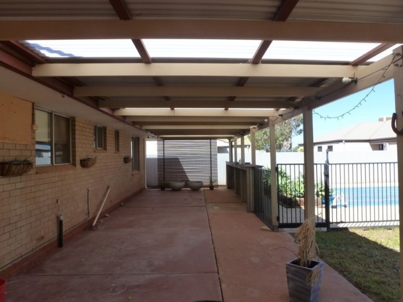 10 Moss Street, South Kalgoorlie WA 6430