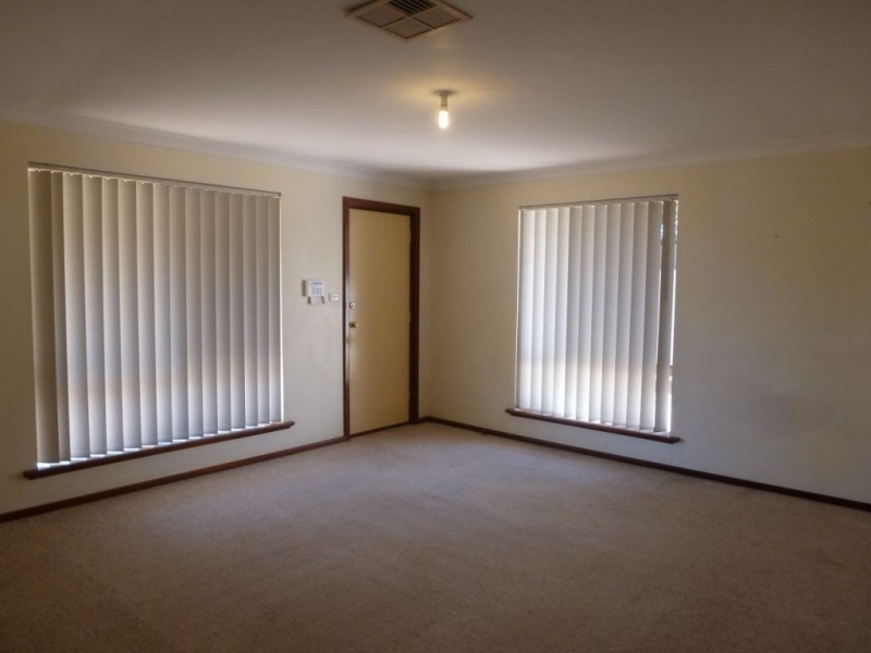 15 Butler Street, Lamington WA 6430