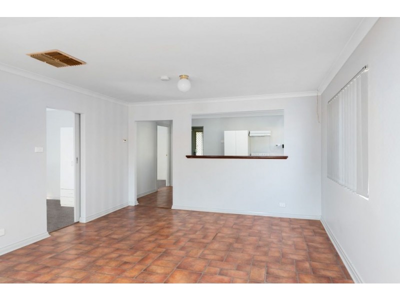 92 Forrest Street, Boulder WA 6432