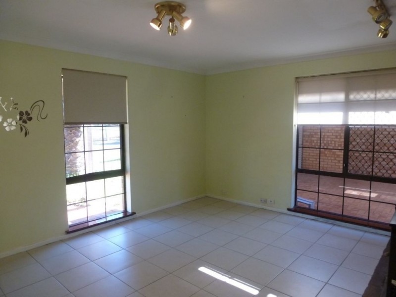 15 Bennetts Place, Hannans WA 6430