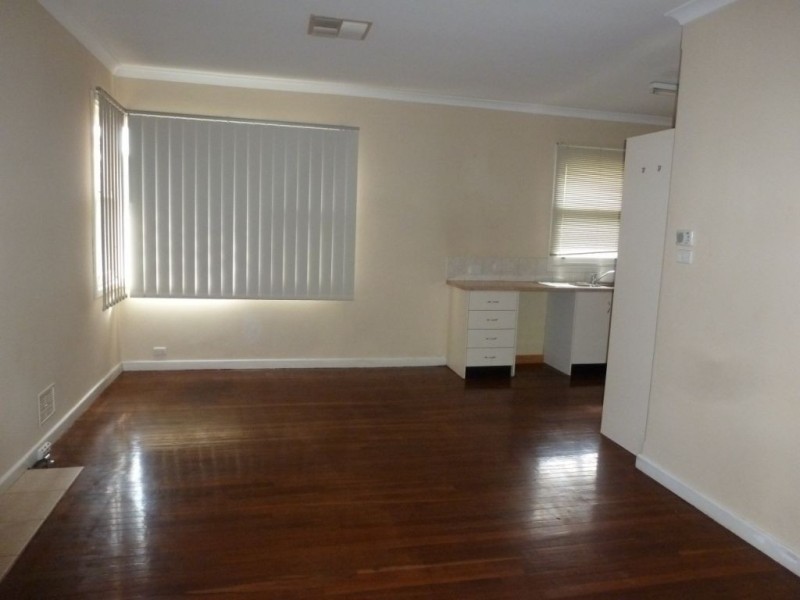 9 Maxwell Street, South Kalgoorlie WA 6430