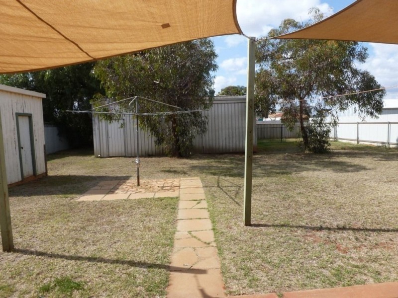 9 Maxwell Street, South Kalgoorlie WA 6430