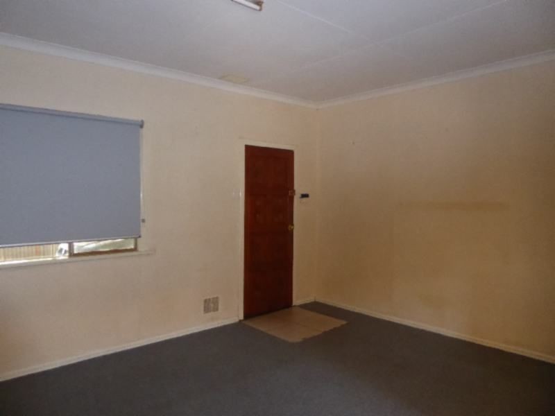 12 Whitlock Street, South Kalgoorlie WA 6430