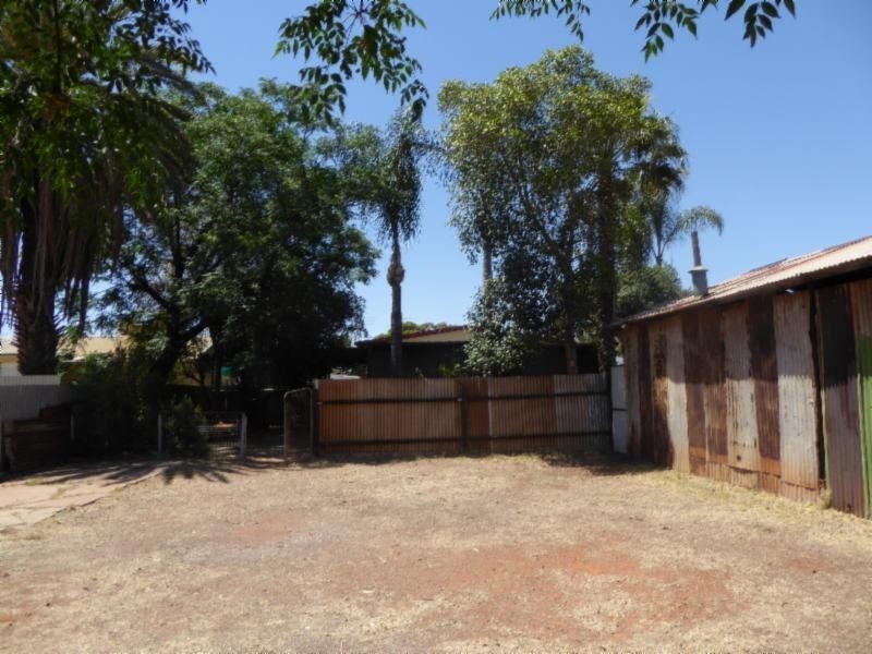 12 Whitlock Street, South Kalgoorlie WA 6430