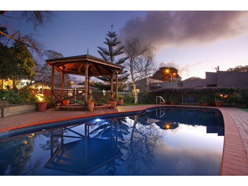 91 Eastbourne Rd, Rosebud VIC 3939