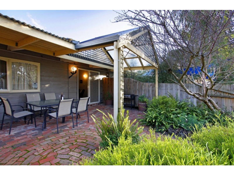 91 Eastbourne Rd, Rosebud VIC 3939