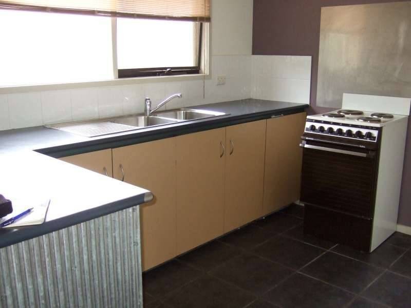 36 Flamingo Road, Rosebud West VIC 3940