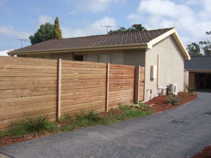 1/34 Swans Way, Rosebud West VIC 3940