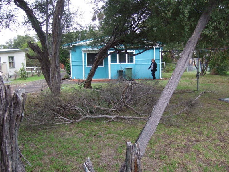 42 (a) Broadway, Rosebud West VIC 3940