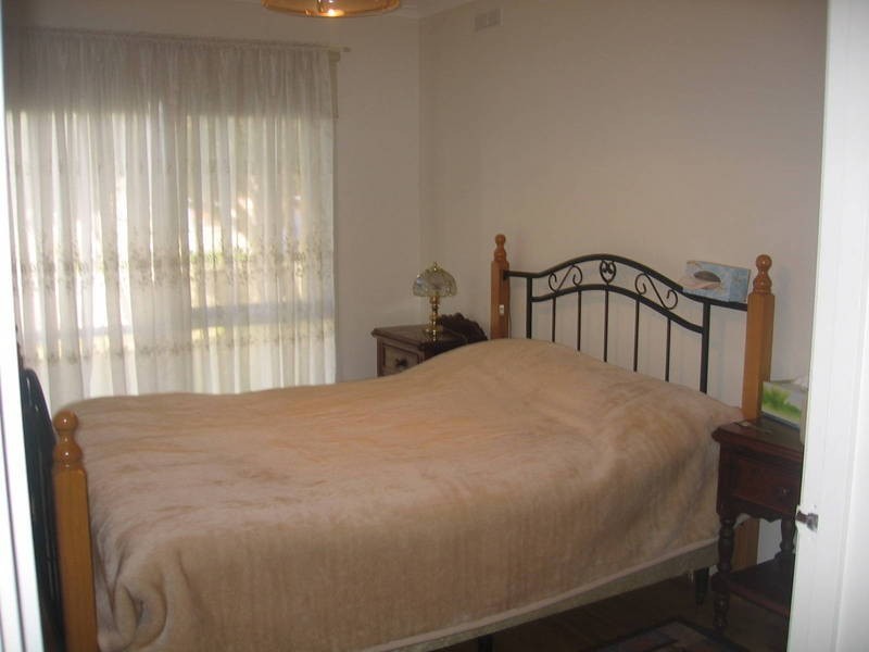 26 Fifth Avenue, Rosebud VIC 3939