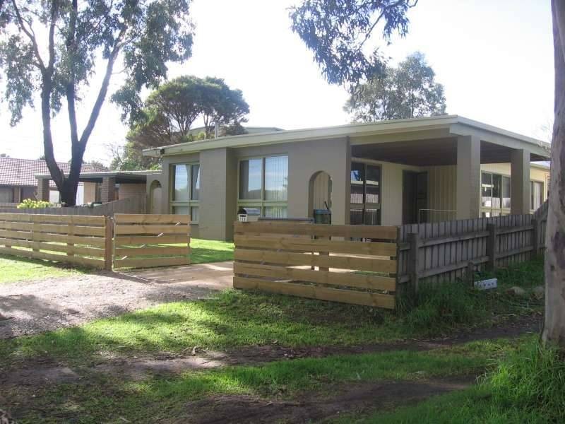 115 Foam Street, Rosebud VIC 3939