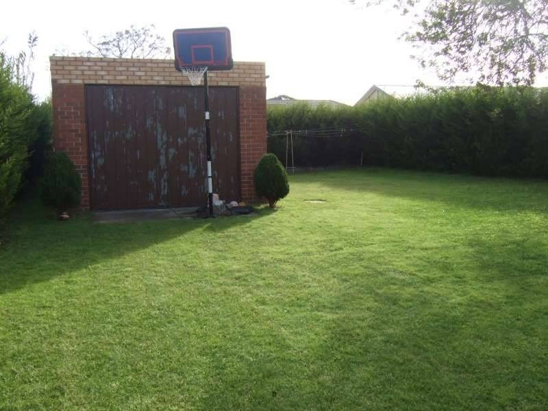 42 Plain St, Tootgarook VIC 3941