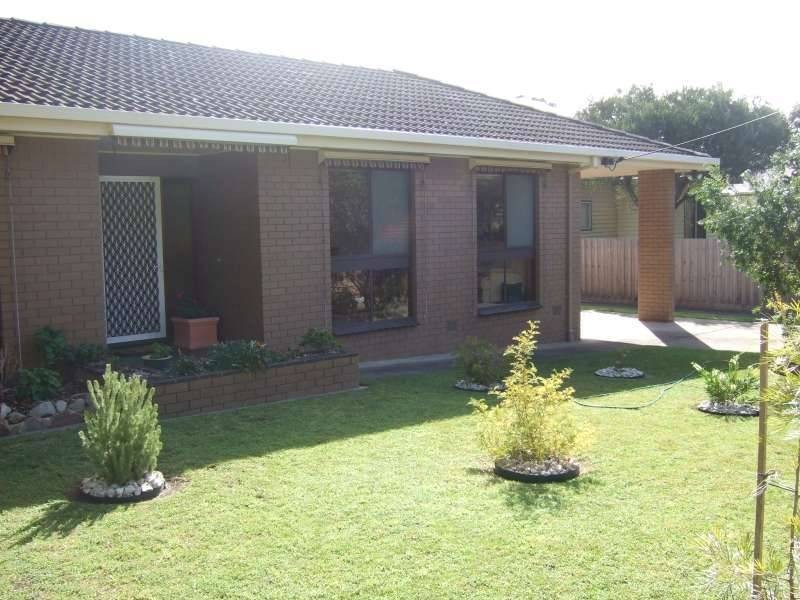 32 Government Road, Rye VIC 3941