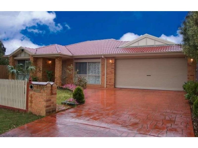 4 Karingal Drv, Rosebud West VIC 3940