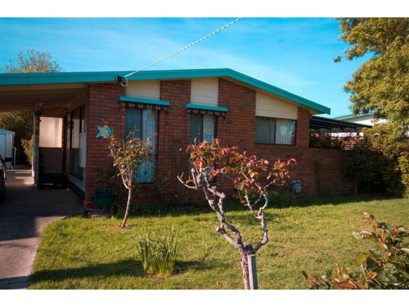 31 Iluka St, Safety Beach VIC 3936