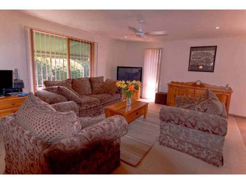 5 Lyndon Drive, Rosebud VIC 3939