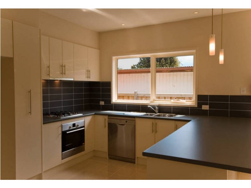 1/8 Thomas Street, Rosebud VIC 3939